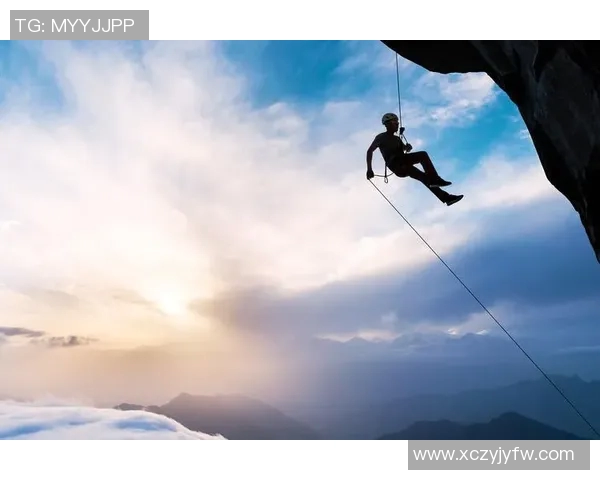 上海攀岩队的力量与技巧探讨：攀岩运动的魅力与挑战分析